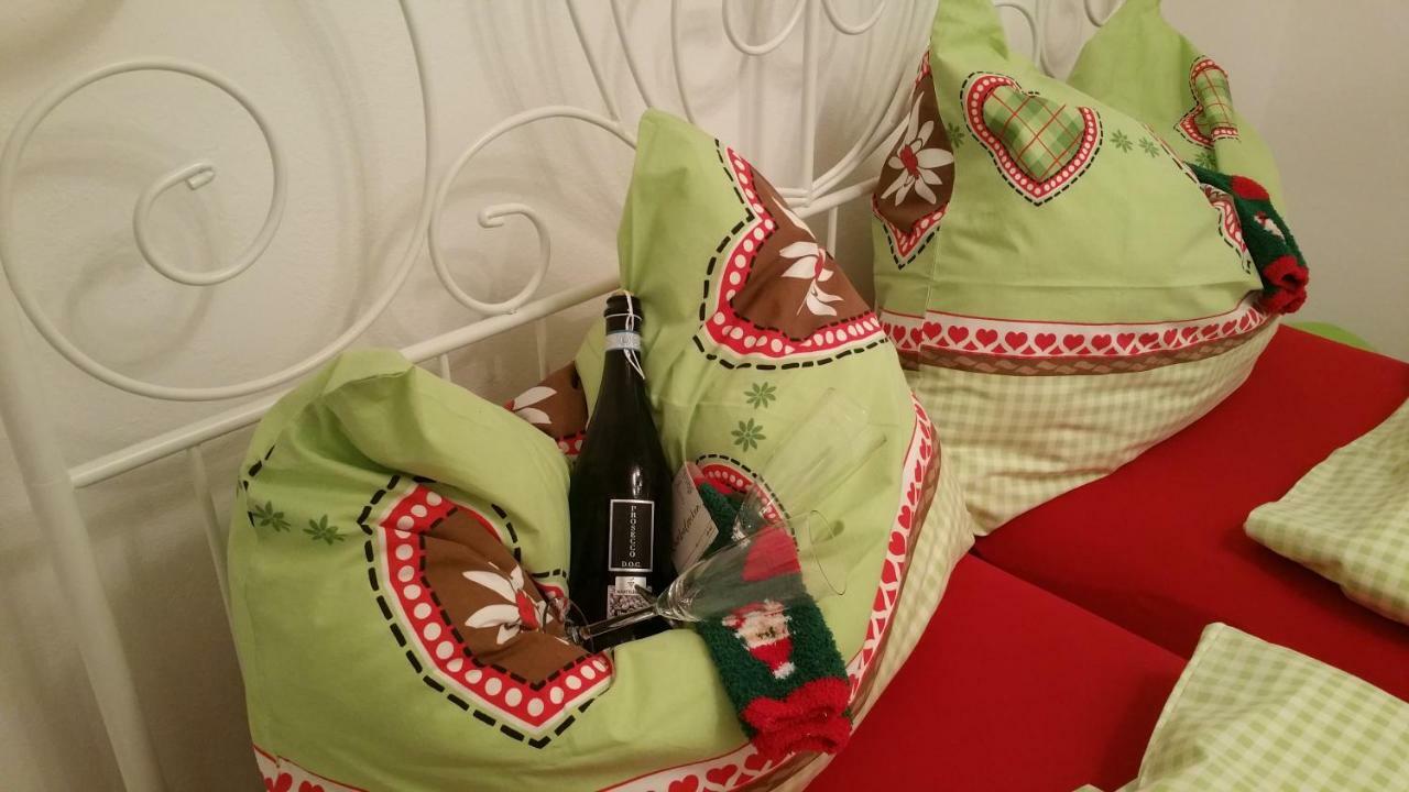 Knusperhaeuschen Maria Nikoletta Villa Witra Kültér fotó